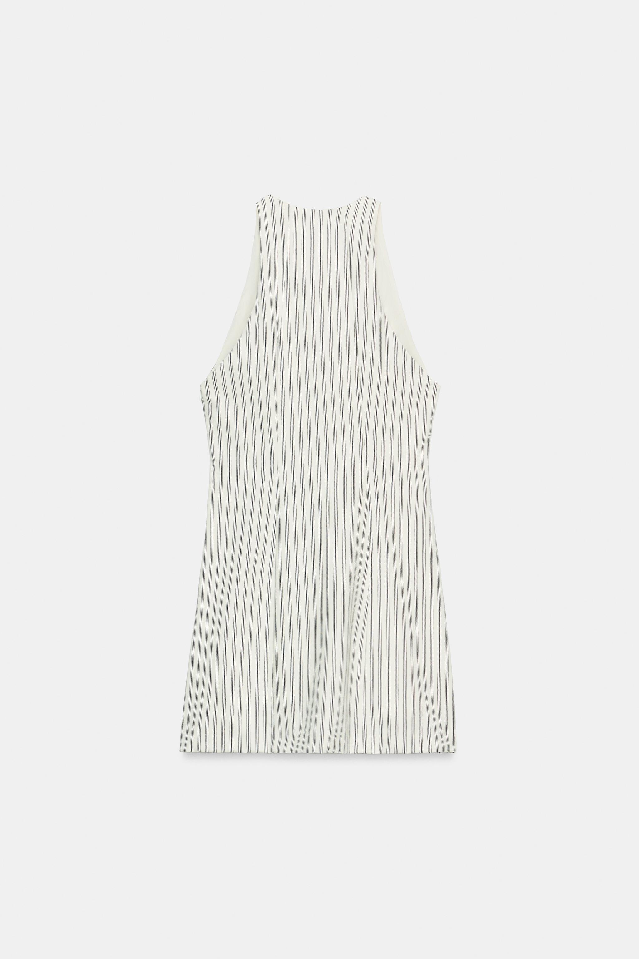 ROBE COURTE RAYÉE À BOUTONS
